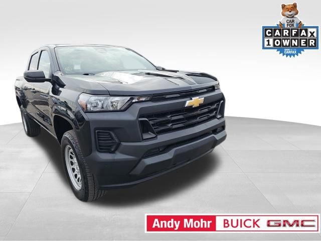 Used 2023 Chevrolet Colorado W/T image 3