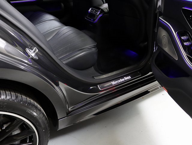 Certified 2022 Mercedes-Benz S 500 S 500 w/ AMG Line Package image 34