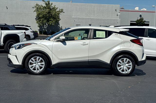 Certified 2019 Toyota C-HR LE image 9