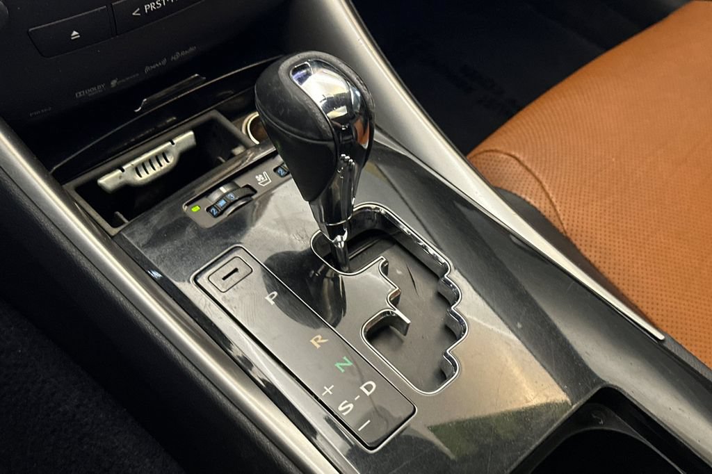 Used 2013 Lexus IS 250 w/ Limited Edition Pkg RWD image 21