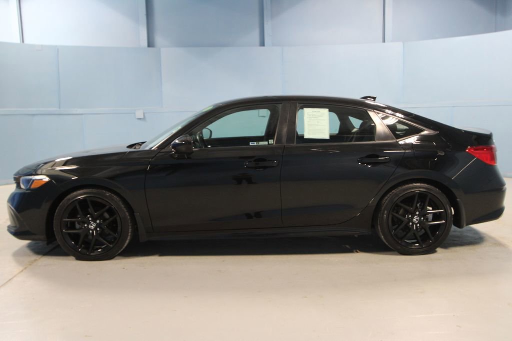 Used 2023 Honda Civic Sport image 27