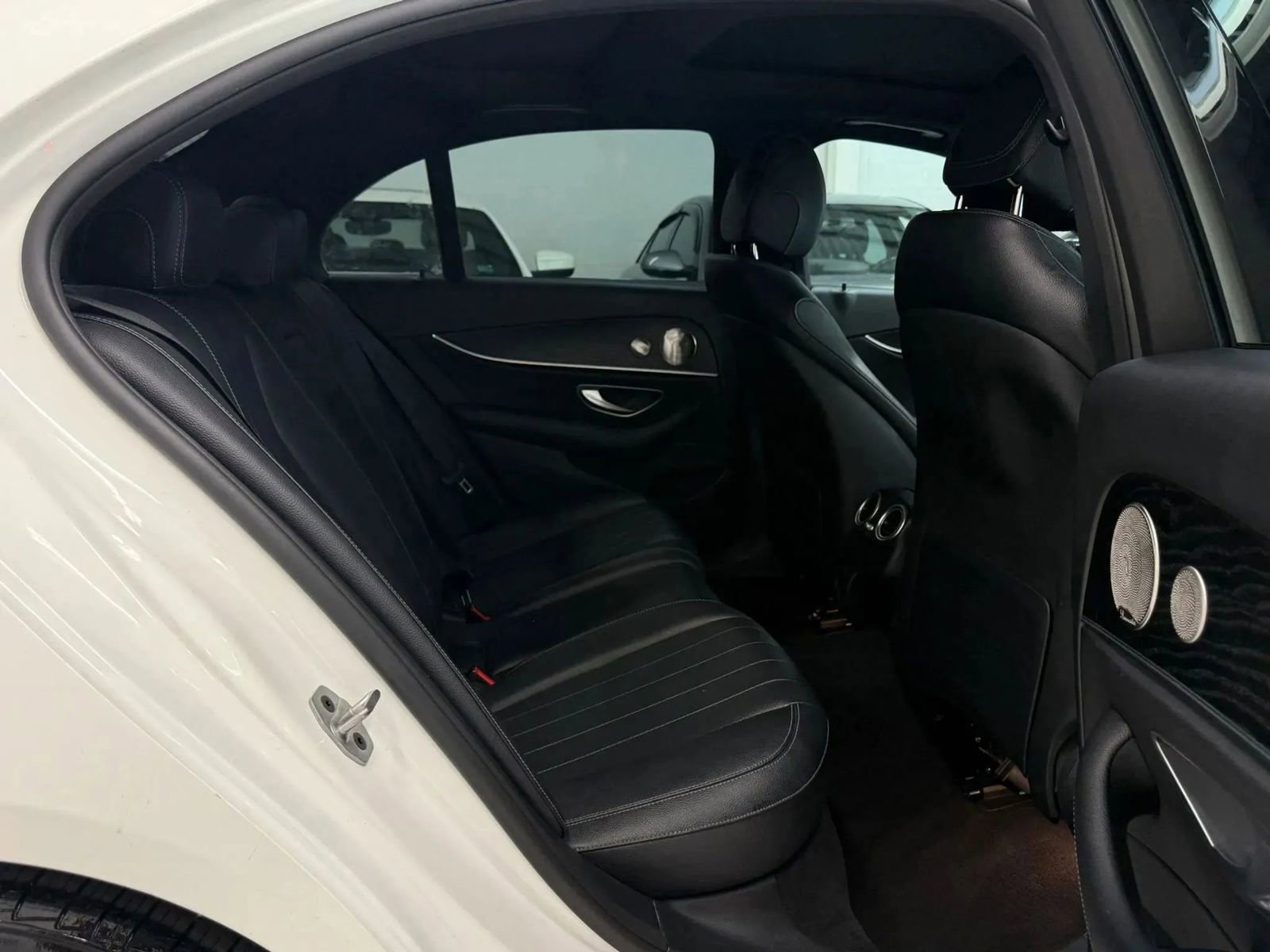 Used 2022 Mercedes-Benz E 350 Sedan w/ AMG Line Exterior image 21