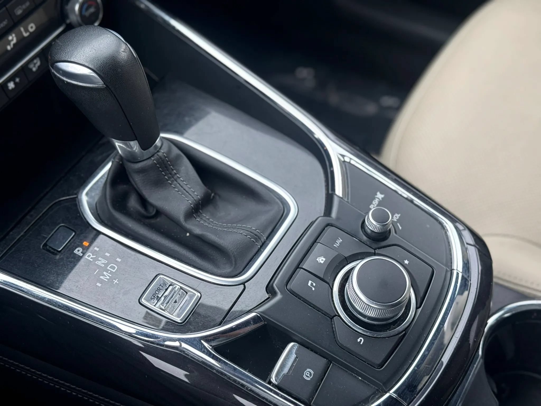 Used 2019 MAZDA CX-9 Grand Touring AWD/4WD image 28