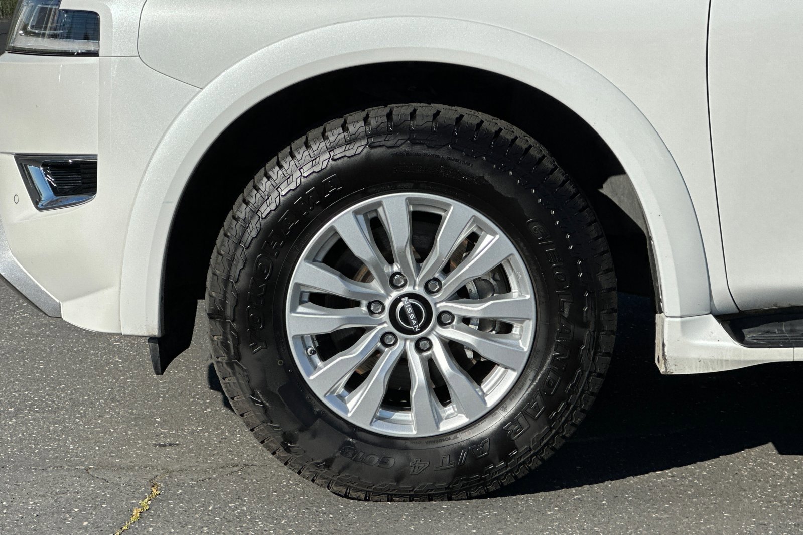 Used 2024 Nissan Armada SV RWD image 27