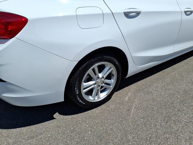 Used 2016 Chevrolet Cruze LT FWD image 8