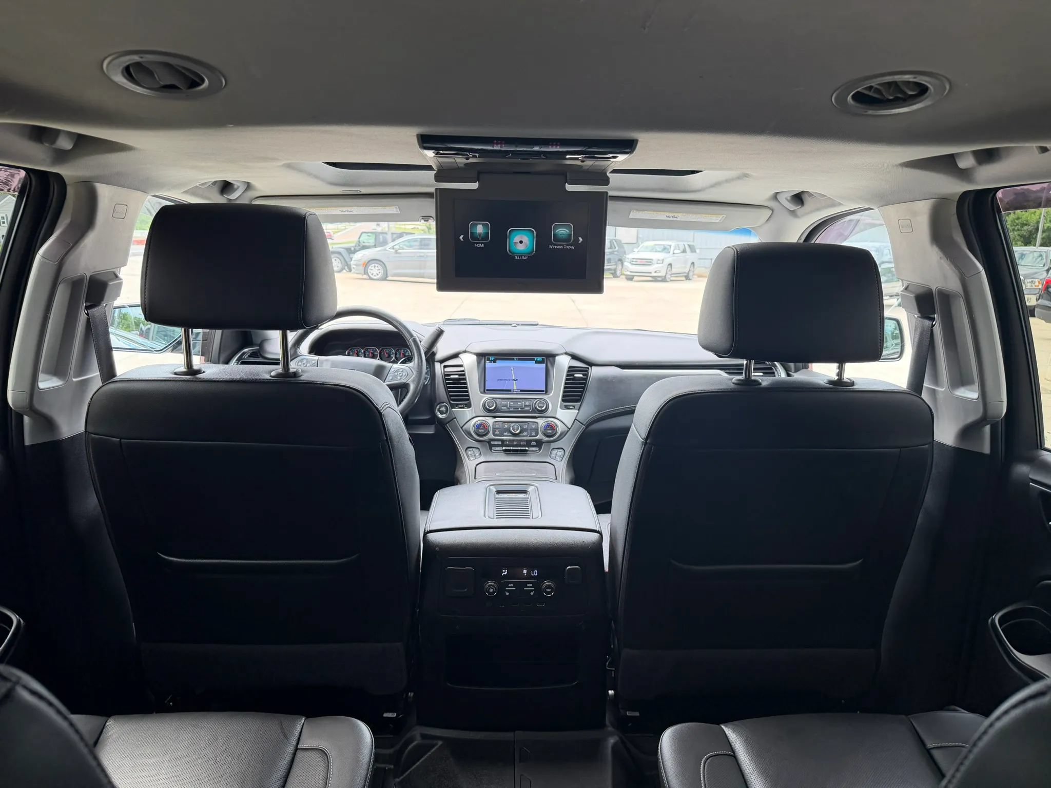 Used 2020 Chevrolet Tahoe Premier AWD/4WD image 38