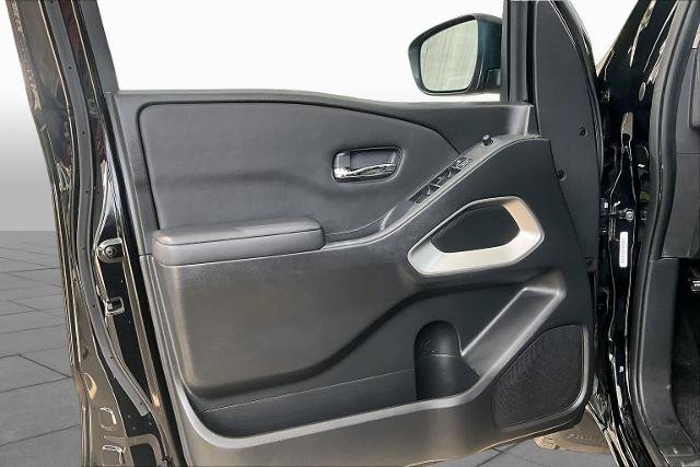 Certified 2022 Nissan Frontier SV w/ Technology Package RWD image 21
