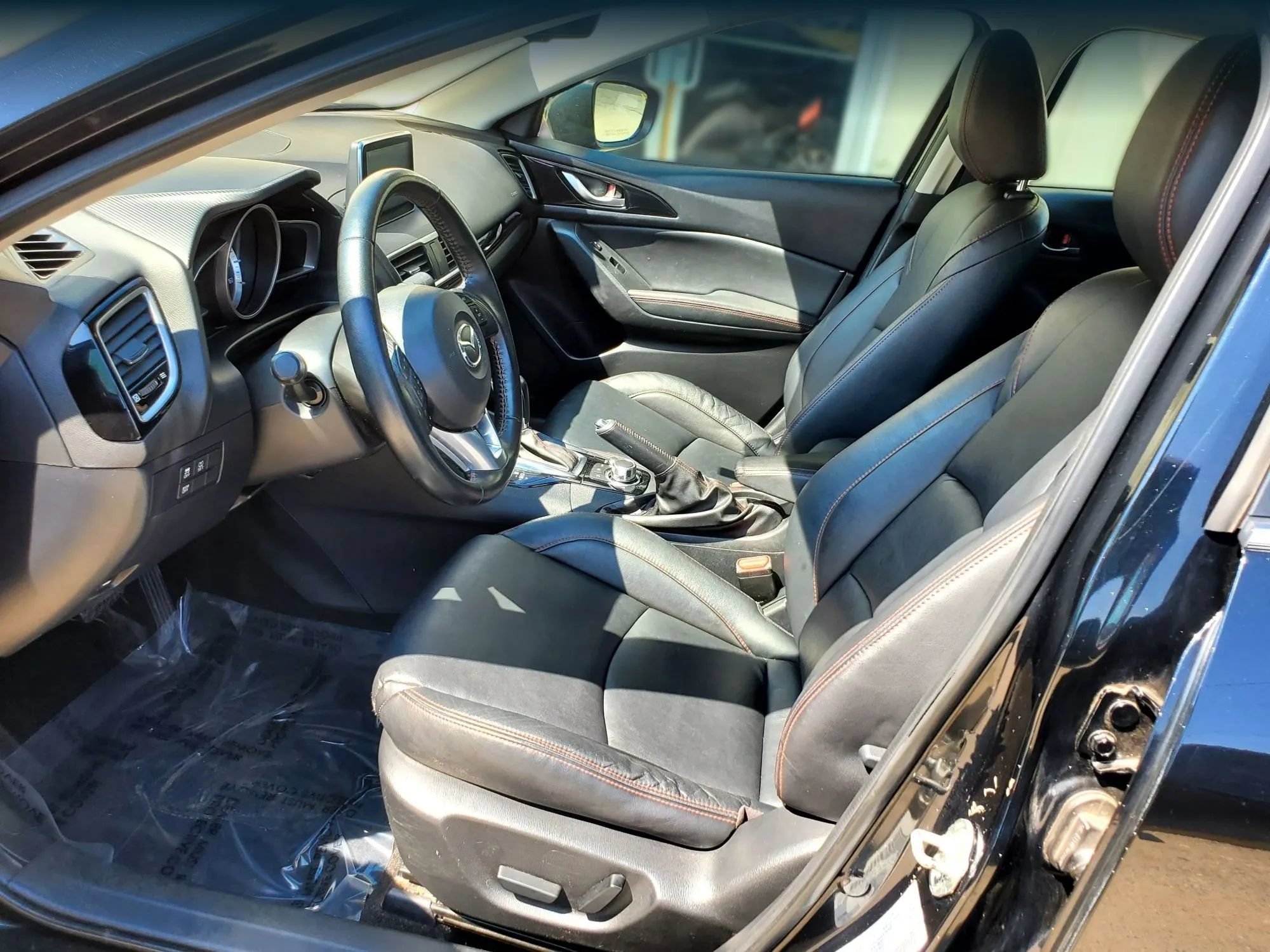 Used 2016 MAZDA MAZDA3 i Grand Touring FWD image 4
