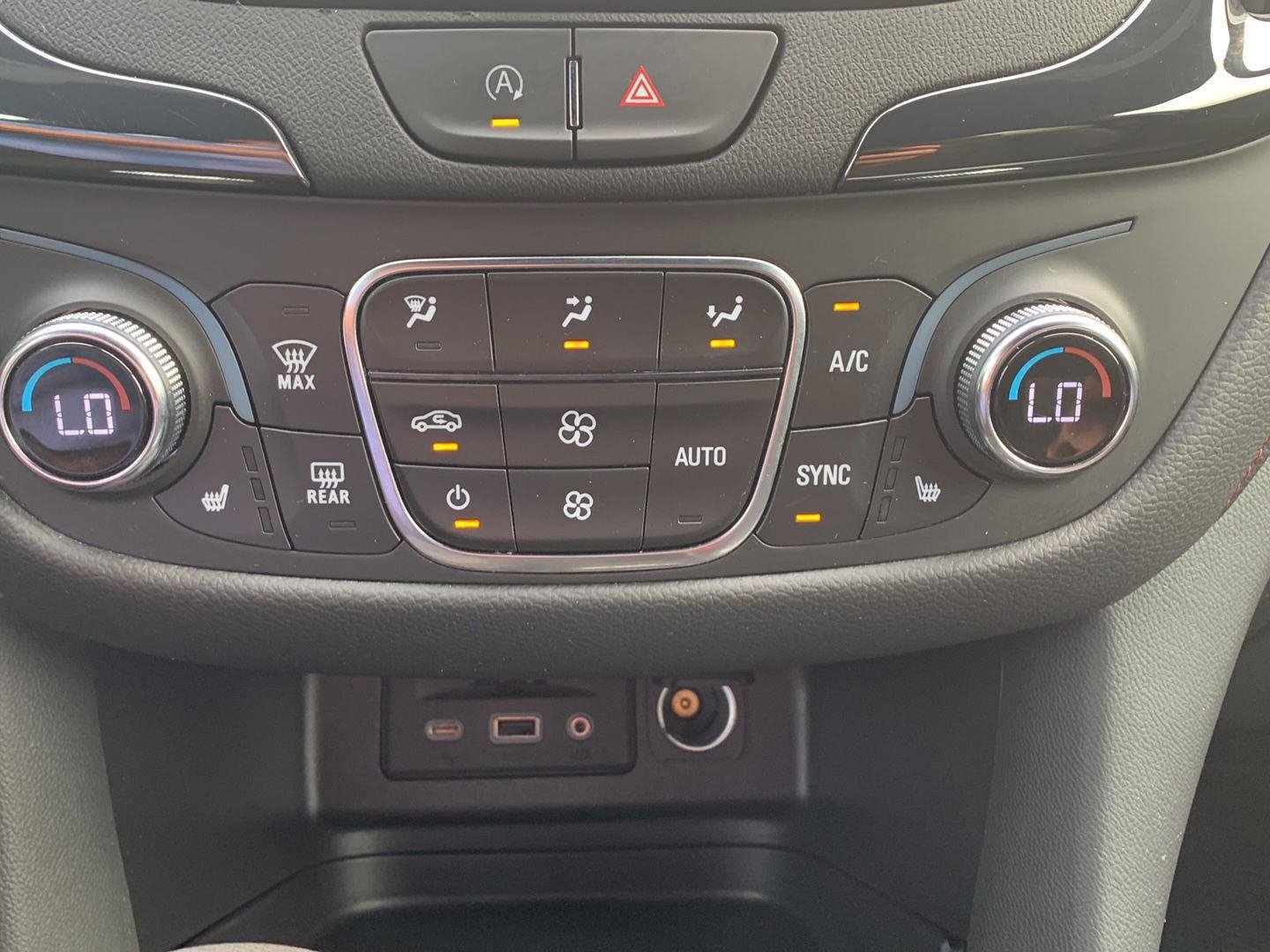 Certified 2023 Chevrolet Equinox RS AWD/4WD image 15
