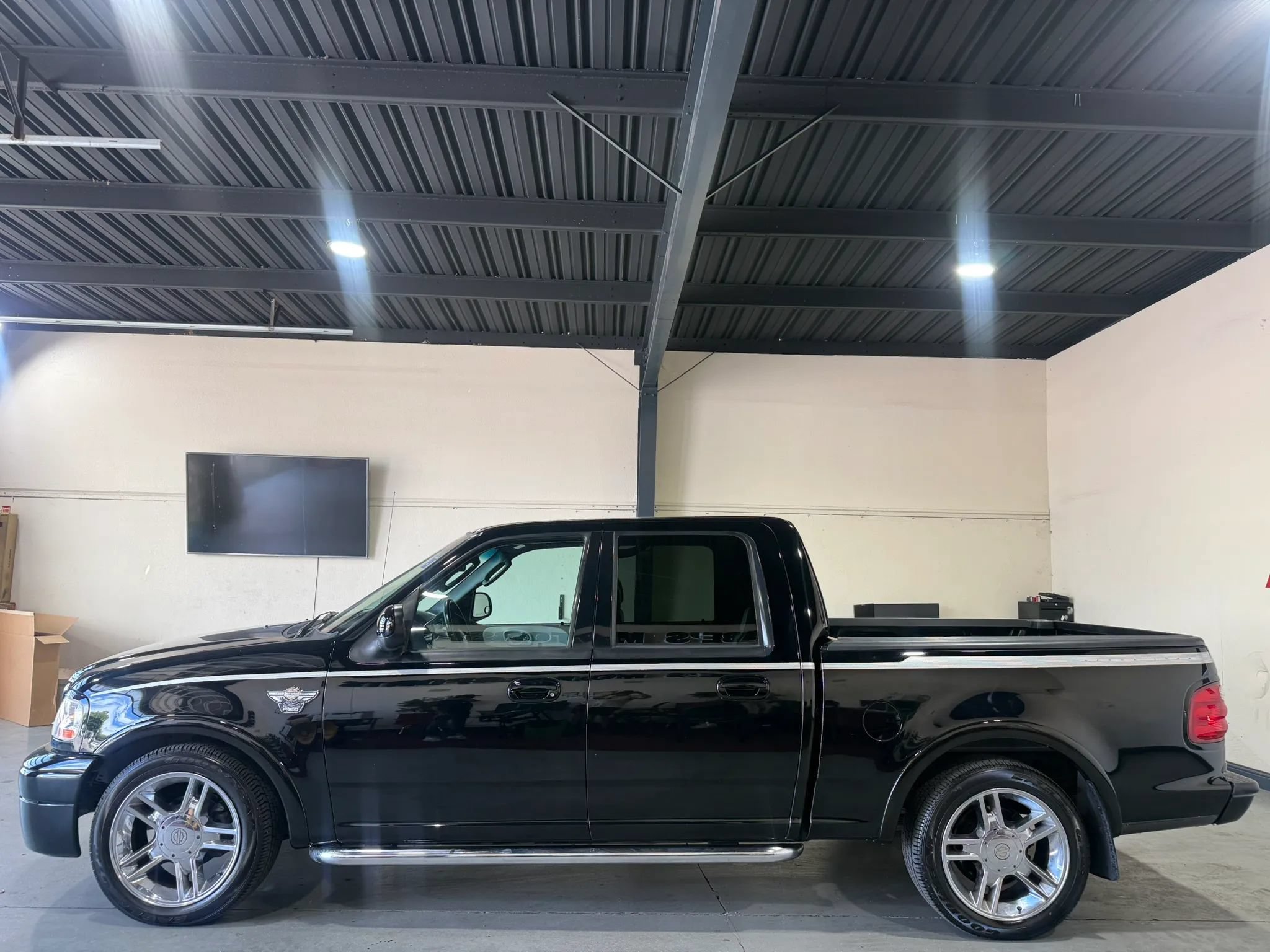 Used 2003 Ford F150 Harley-Davidson RWD image 7