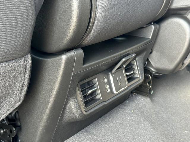 New 2026 GMC Sierra 1500 SLE image 23