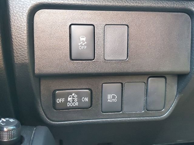 Used 2021 Toyota Tacoma SR image 27