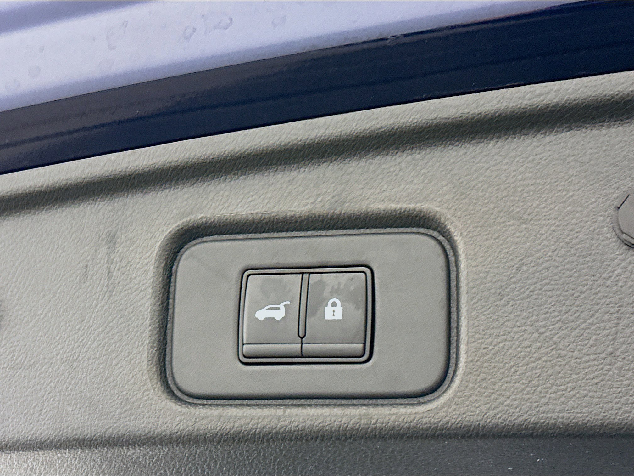 Used 2024 Nissan Pathfinder SL image 32