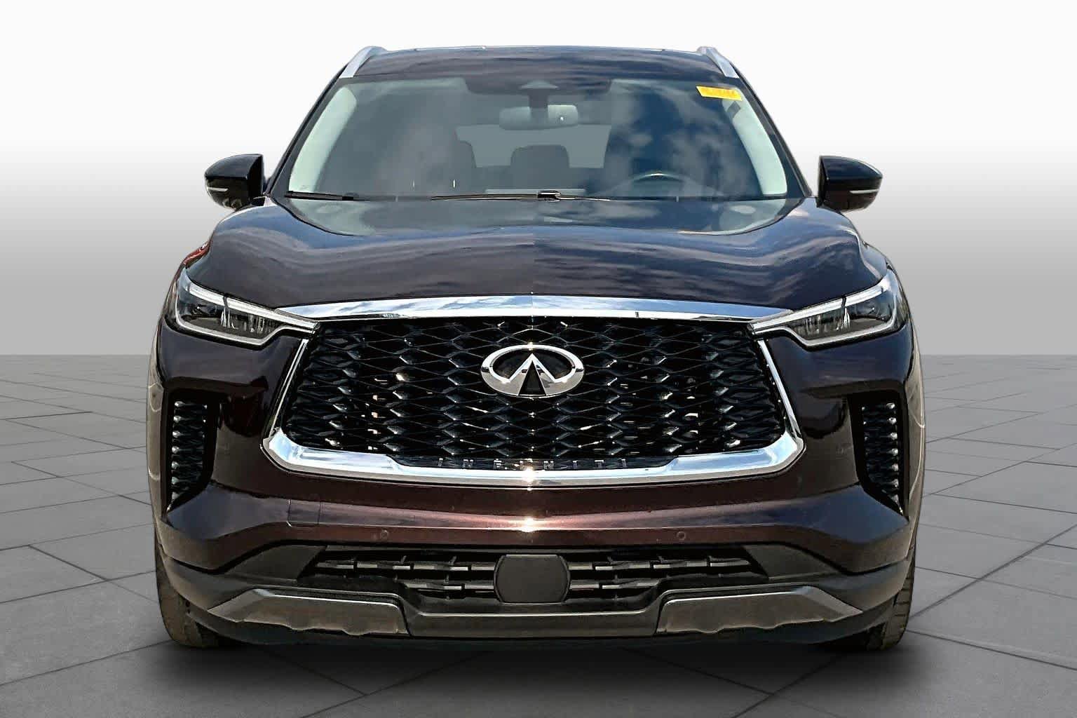 Used 2022 INFINITI QX60 Luxe w/ Cargo Package FWD image 4
