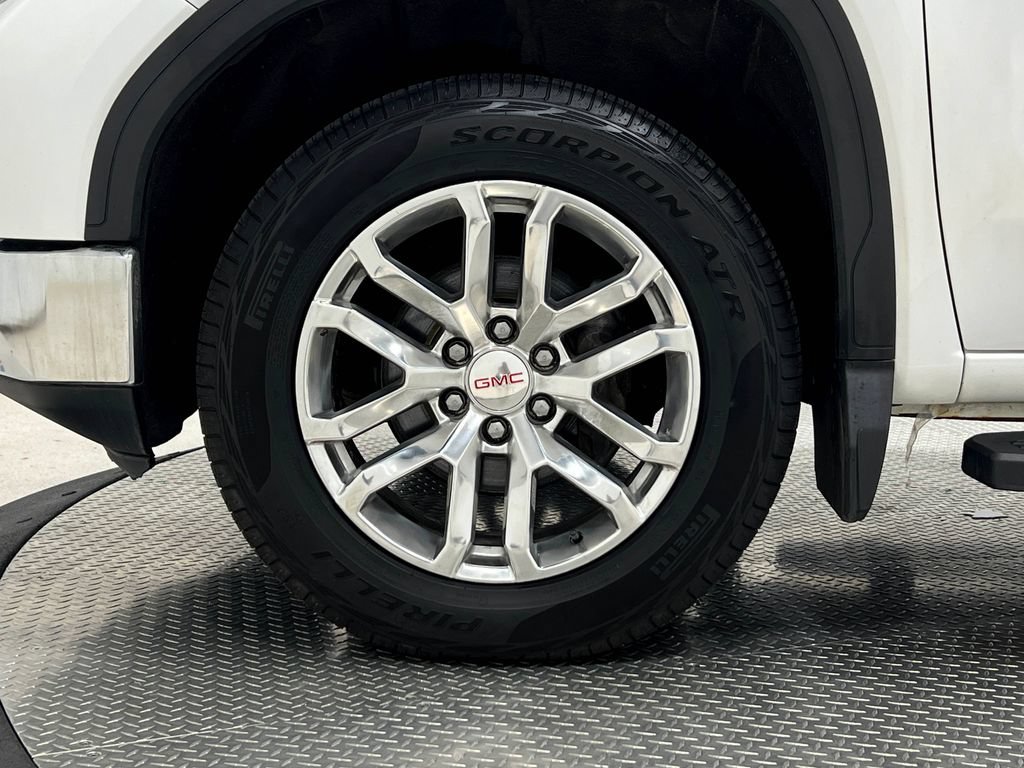 Used 2019 GMC Sierra 1500 SLE w/ X31 Off-Road Package AWD/4WD image 37