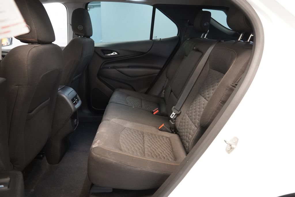 Used 2018 Chevrolet Equinox LT FWD image 26