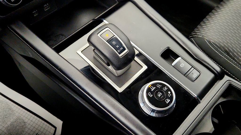 Used 2022 Mitsubishi Outlander ES AWD/4WD image 15