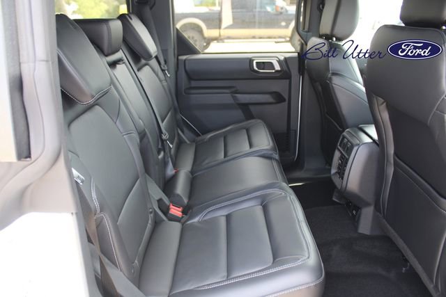 New 2026 Ford Bronco Outer Banks image 9
