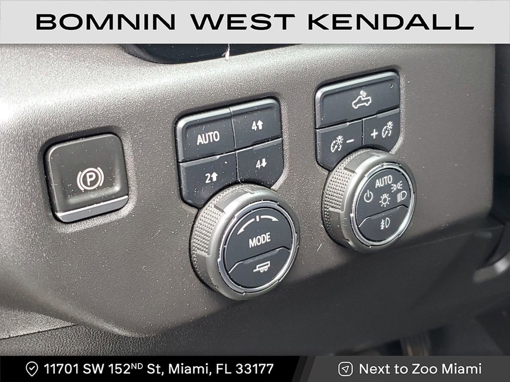 Used 2022 Chevrolet Silverado 1500 LT Trail Boss image 16