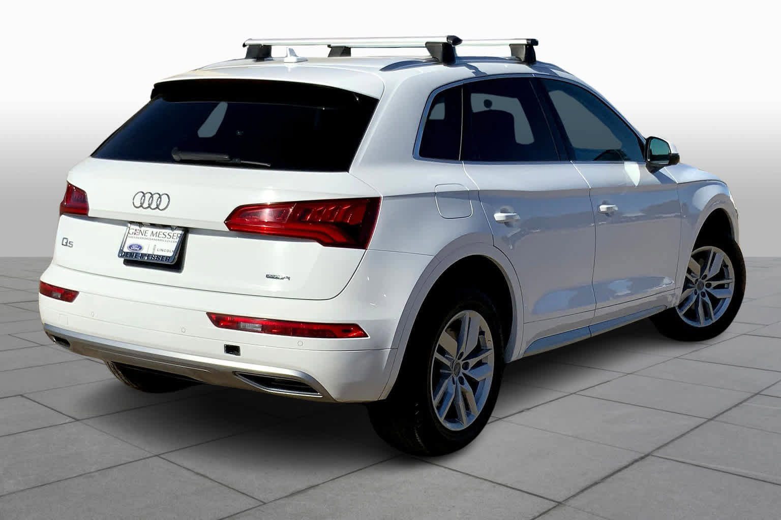 Used 2020 Audi Q5 2.0T Premium image 13