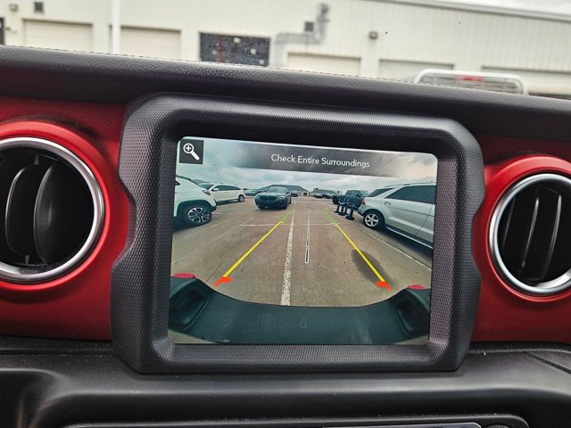 Used 2020 Jeep Gladiator Rubicon image 11