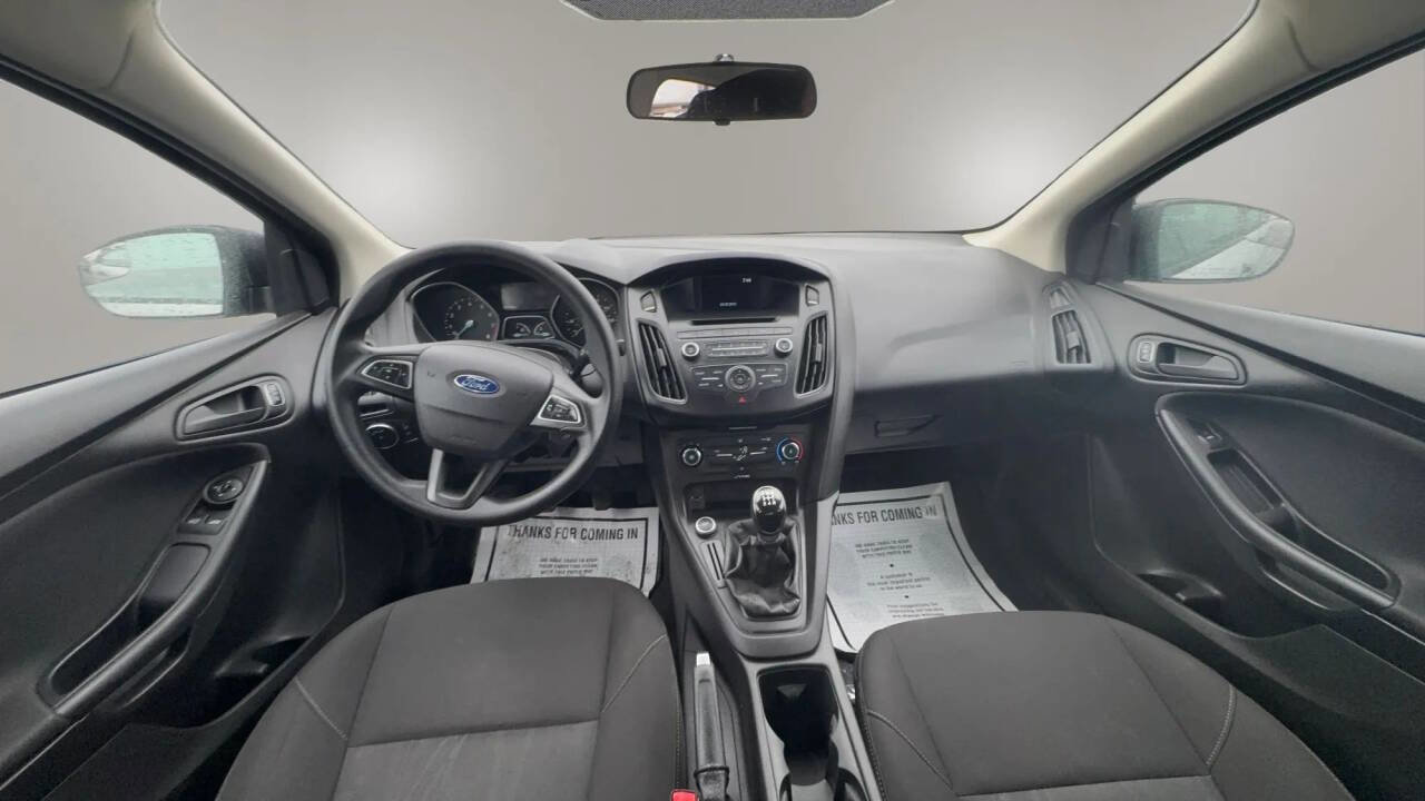 Used 2015 Ford Focus S image 9
