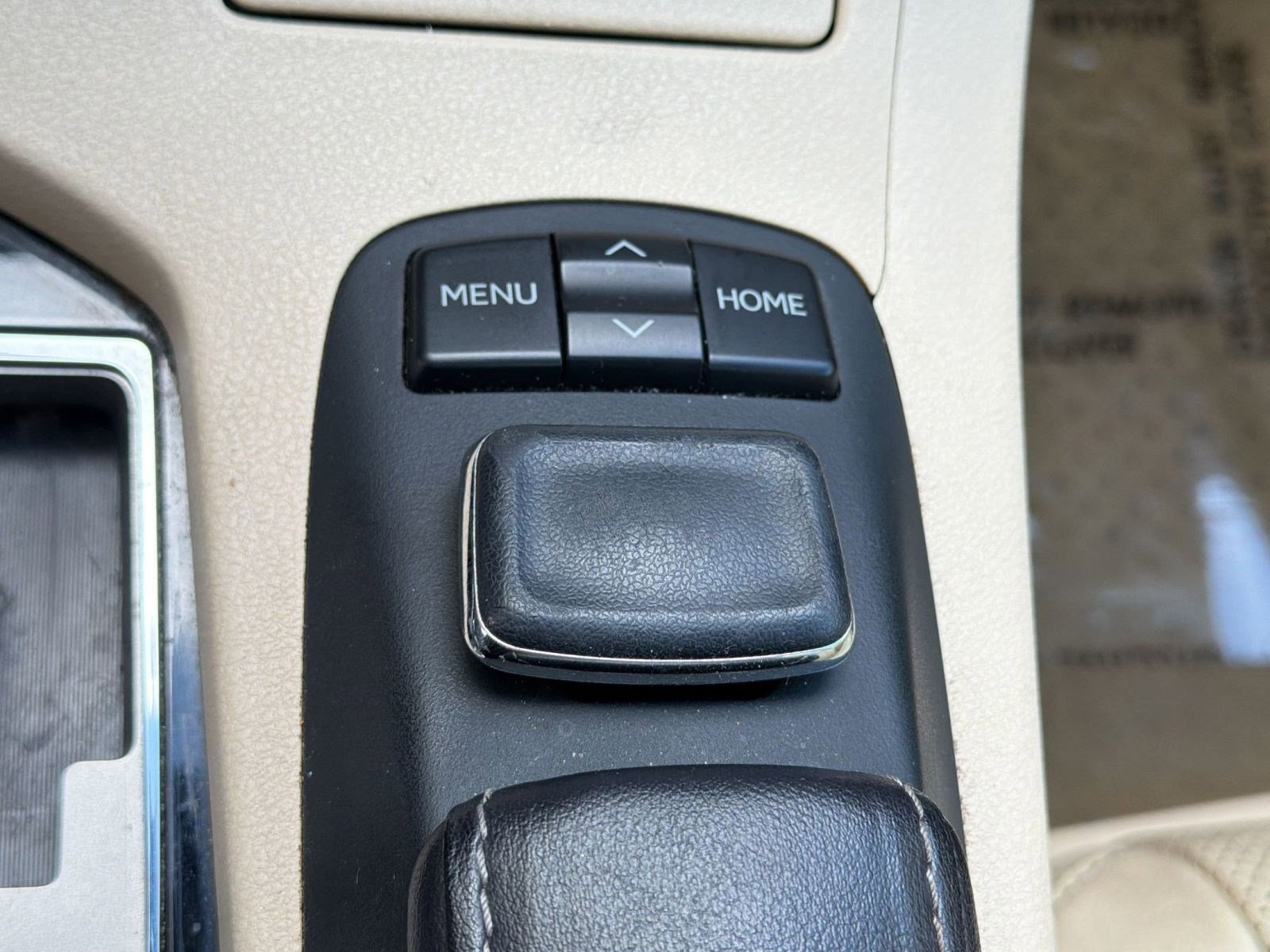 Used 2015 Lexus ES 350 w/ Luxury Package image 34