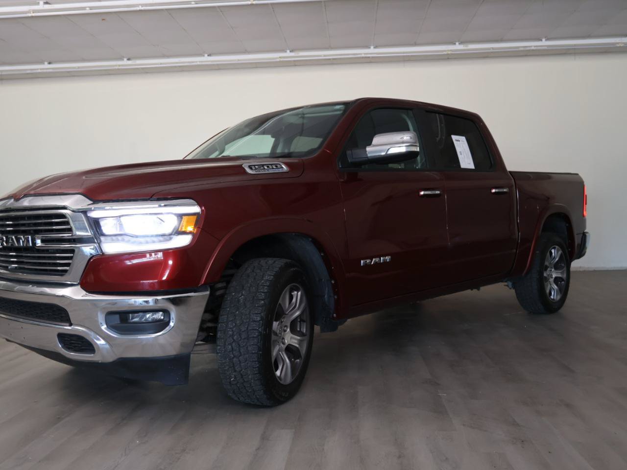 Used 2022 RAM 1500 Laramie AWD/4WD image 47