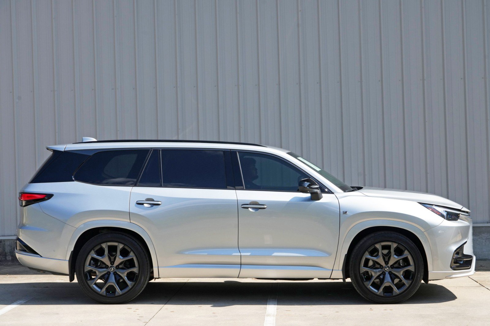 Used 2025 Lexus TX 500h AWD image 53