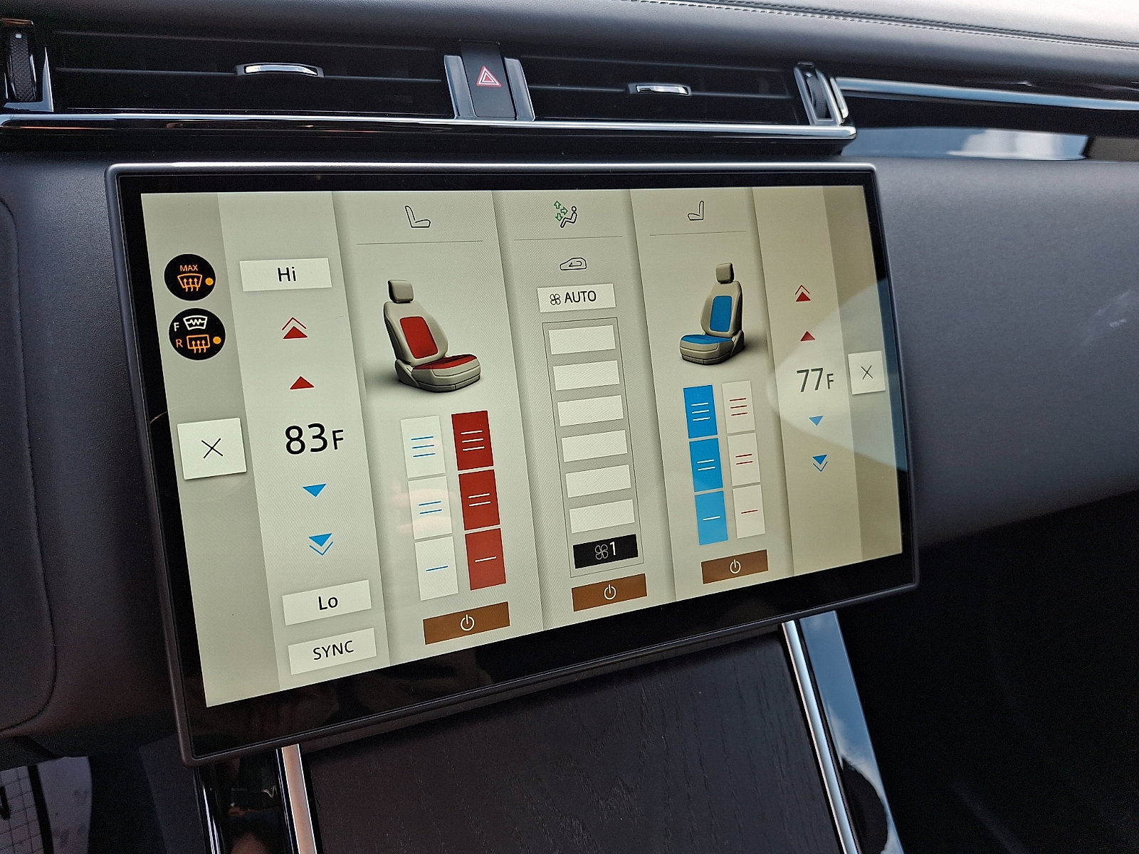 Used 2026 Land Rover Range Rover Velar Dynamic SE image 16