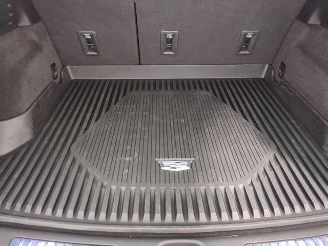 Certified 2024 Cadillac XT4 Premium Luxury w/ LPO, Floor Liner Package AWD/4WD image 22