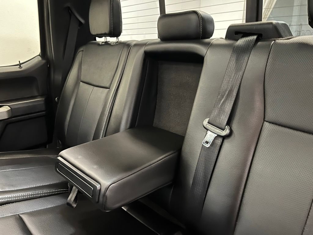 Used 2018 Ford F150 Lariat w/ Heavy-Duty Payload Package AWD/4WD image 15