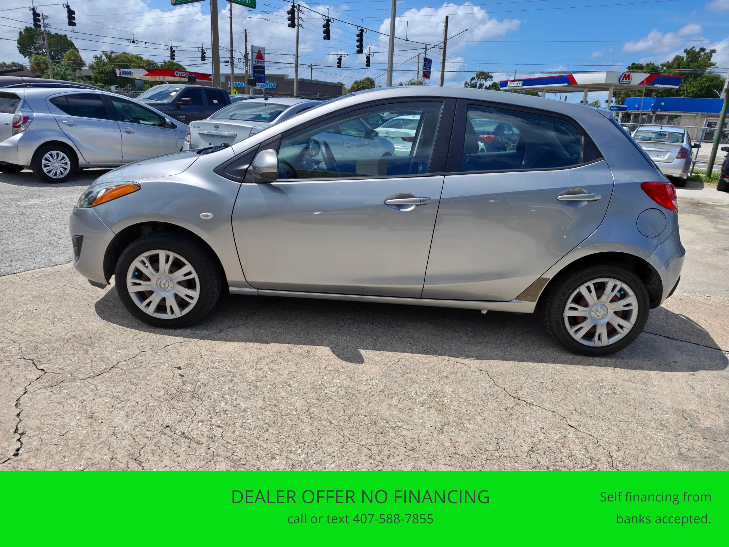 Used 2012 MAZDA MAZDA2 Sport FWD image 2