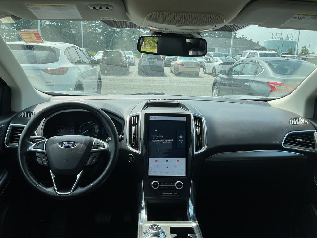 Used 2022 Ford Edge Titanium AWD/4WD image 15