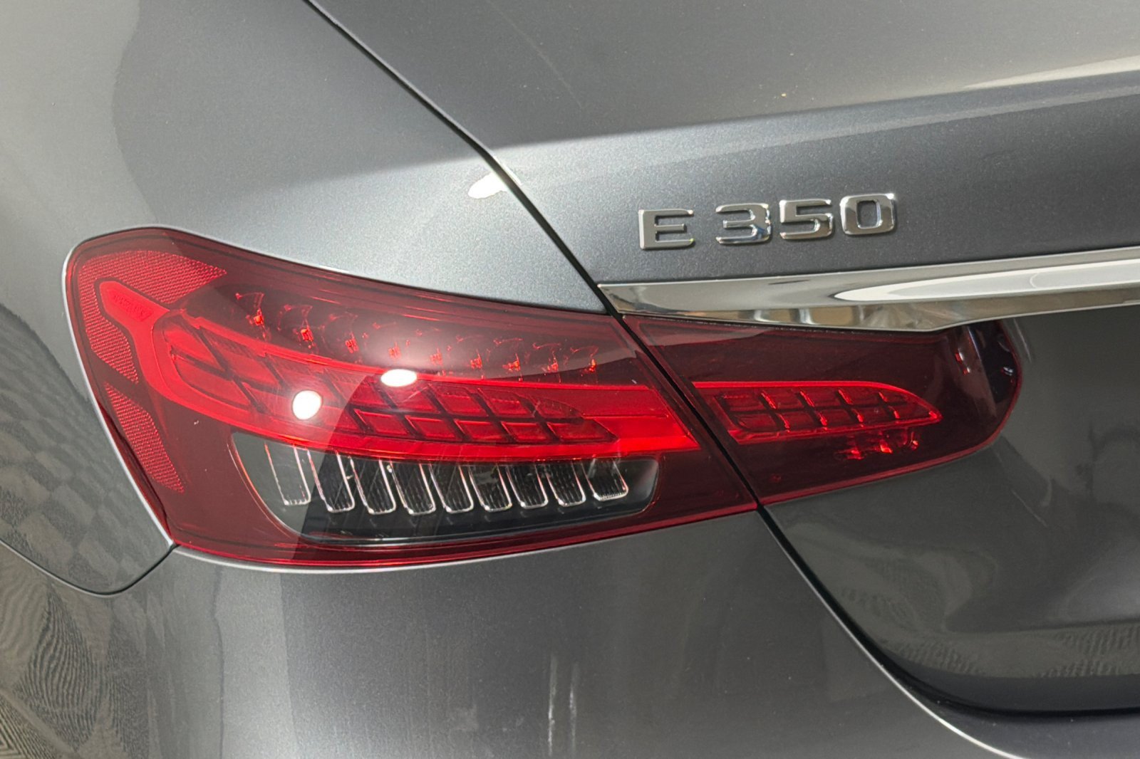 Used 2023 Mercedes-Benz E 350 4MATIC Sedan image 26