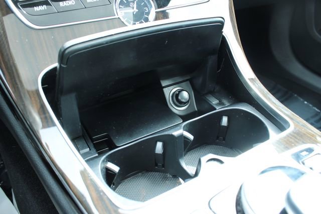Used 2018 Mercedes-Benz C 300 4MATIC Sedan image 18