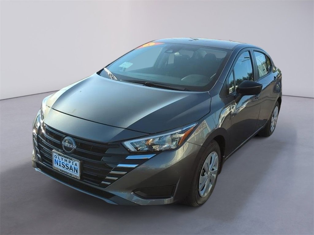 New 2025 Nissan Versa S w/ Trunk Package