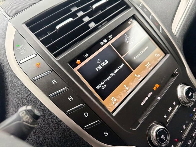 Used 2017 Lincoln MKC Premiere image 24