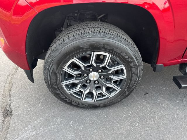 Used 2024 Chevrolet Colorado LT w/ LT Convenience Package III AWD/4WD image 25