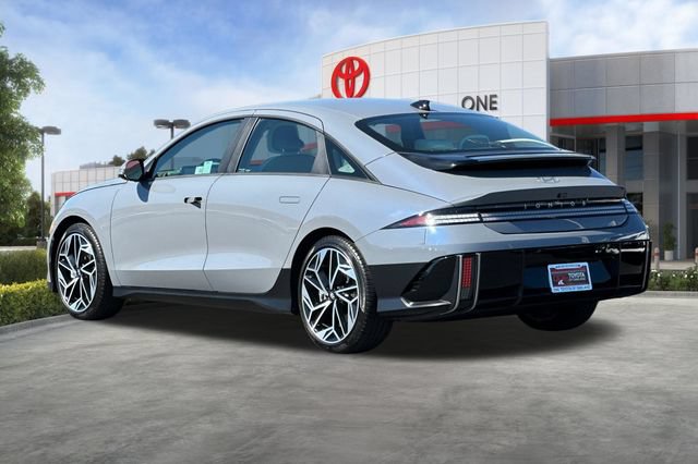 Used 2024 Hyundai Ioniq 6 SEL RWD image 6