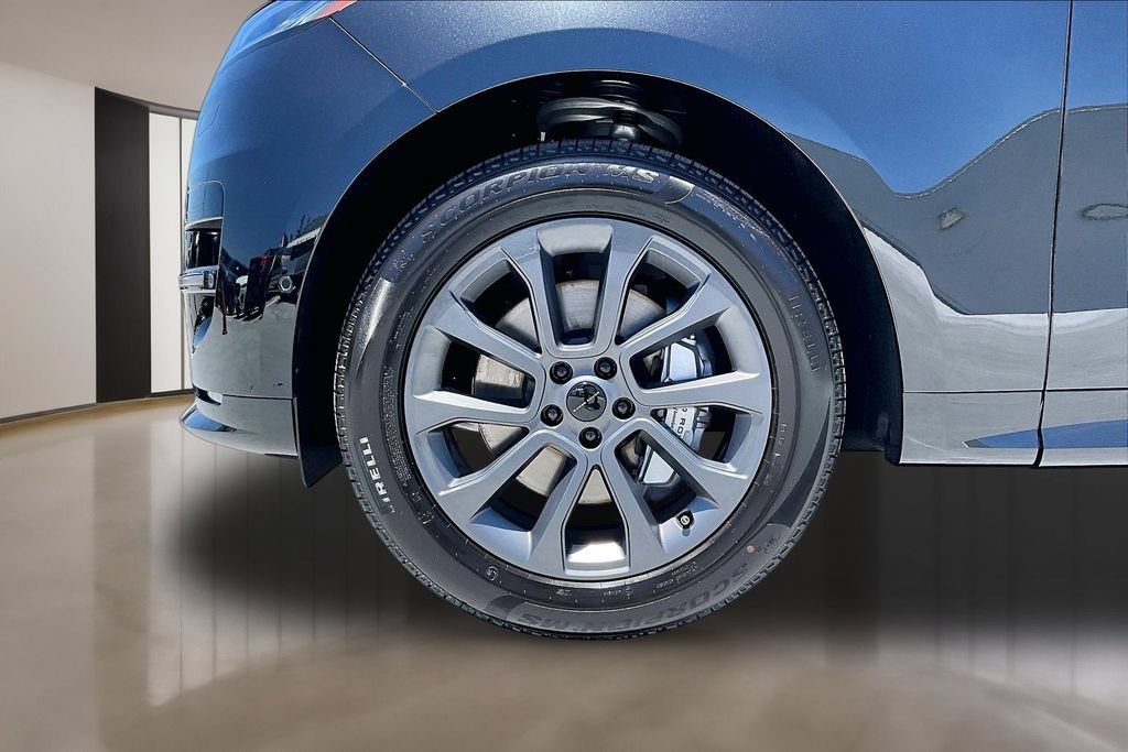 New 2026 Land Rover Range Rover Sport Dynamic SE AWD/4WD image 13