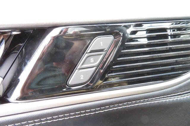 New 2026 Jeep Grand Wagoneer L 4WD image 22