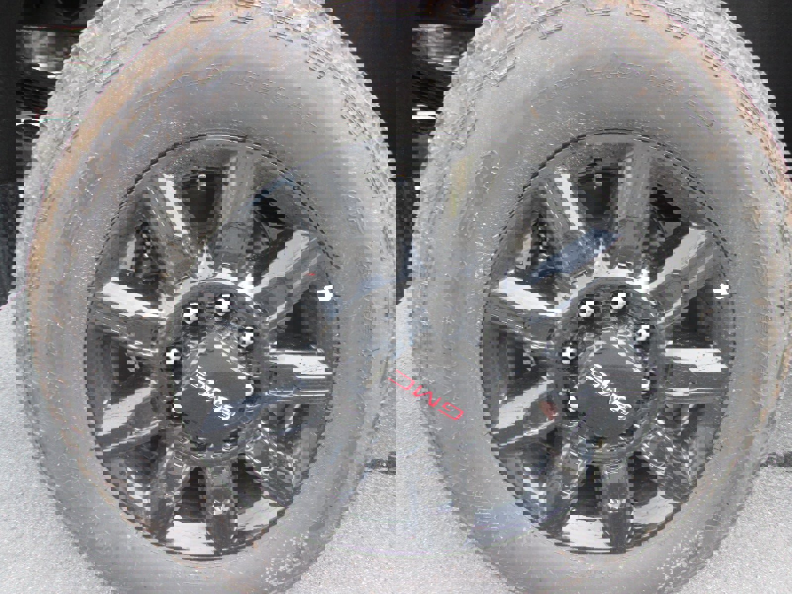 New 2026 GMC Sierra 2500 AT4 w/ Technology Package image 35