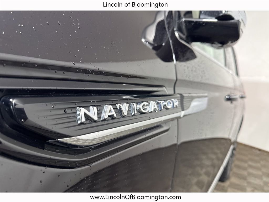 Certified 2023 Lincoln Navigator Black Label image 18