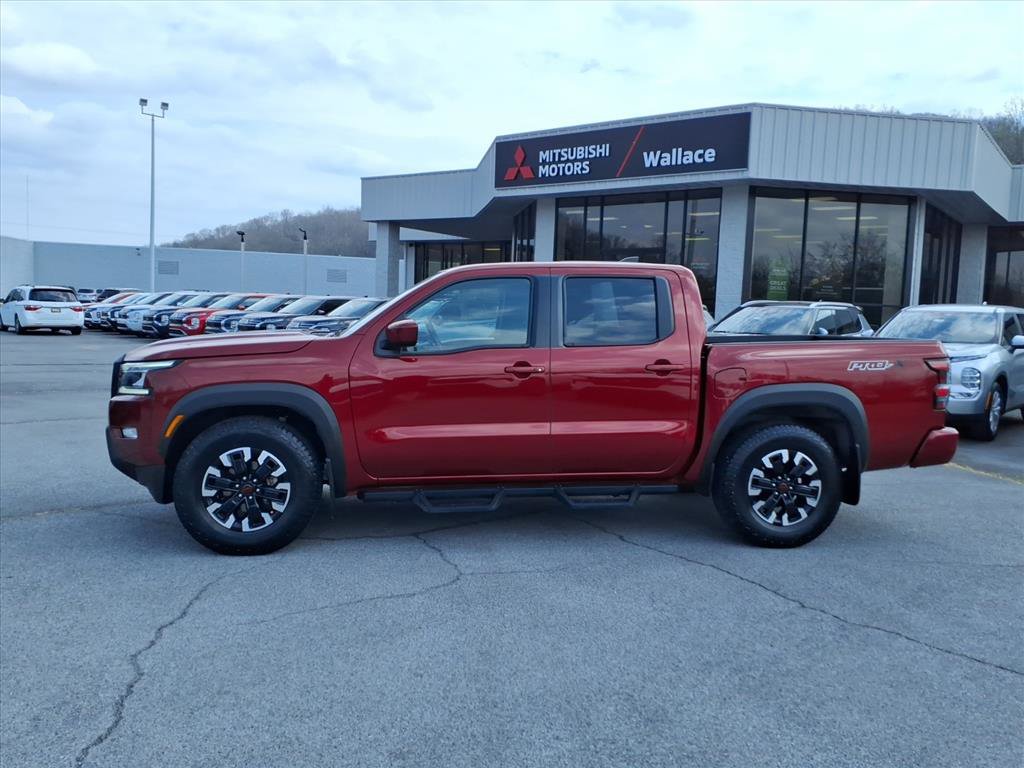 Used 2024 Nissan Frontier Pro-X image 2