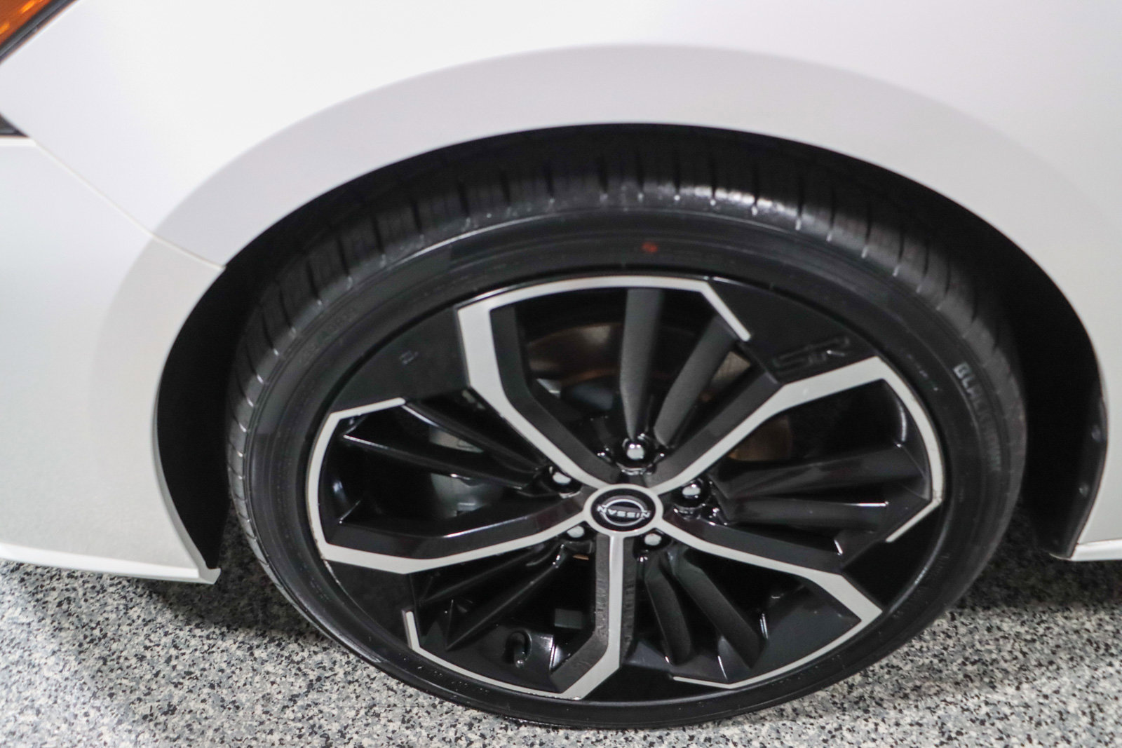 Used 2024 Nissan Altima 2.5 SR image 11