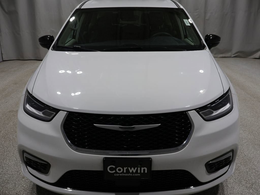 Certified 2024 Chrysler Pacifica Select image 7