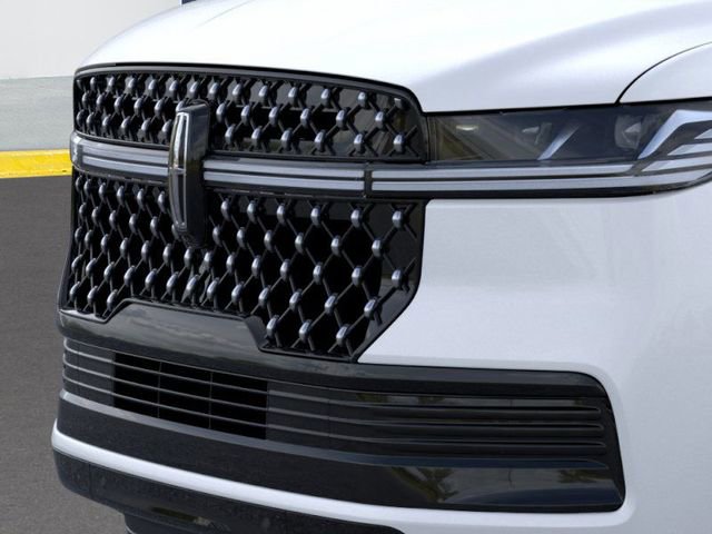 New 2025 Lincoln Navigator Black Label image 17