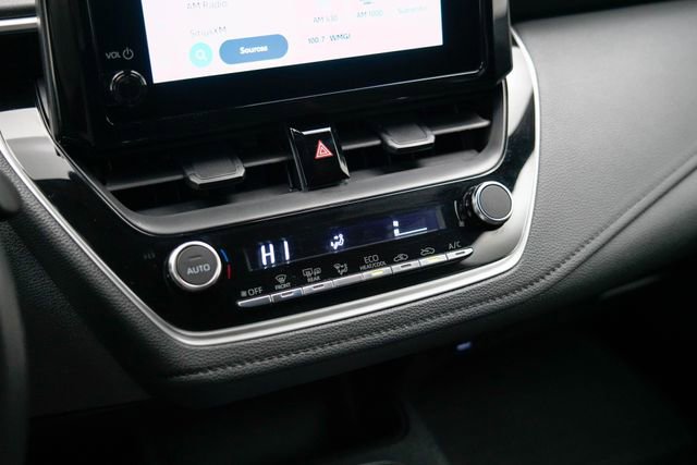 Certified 2025 Toyota Corolla SE image 6