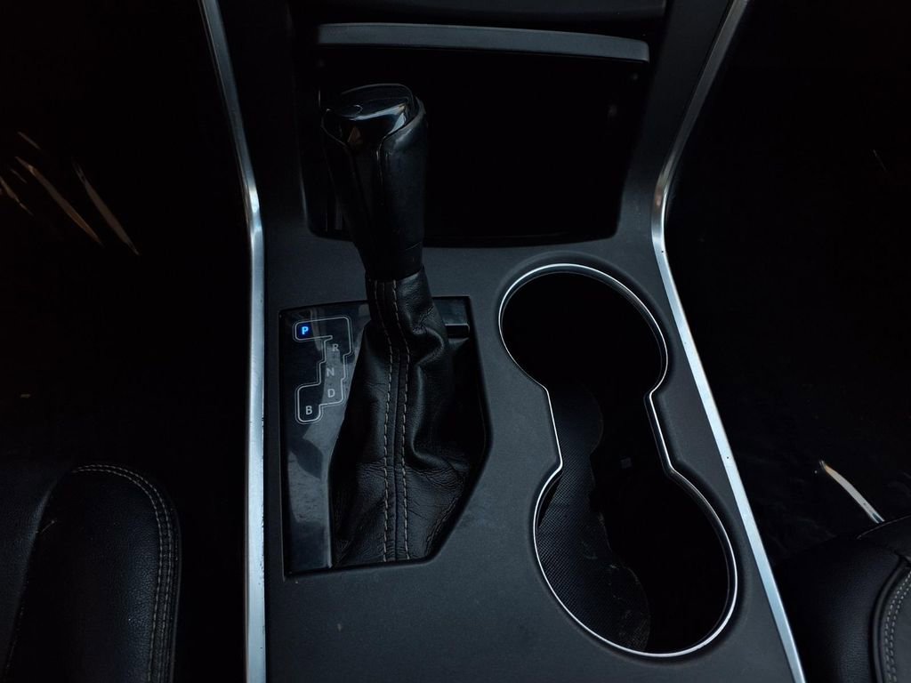 Used 2015 Toyota Camry XLE FWD image 11